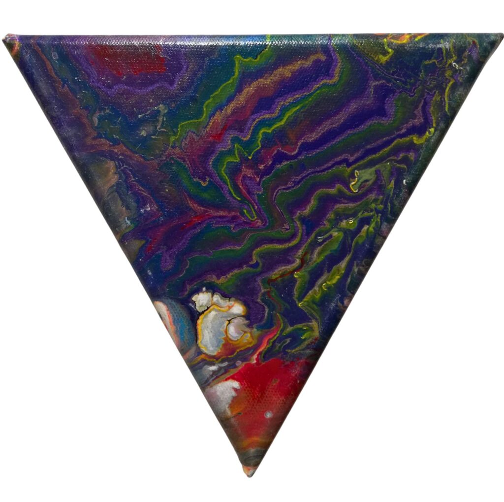 Acrylique fluide sur châssis coton, "Éclats n°3", œuvre de Marianne Borgna-Fransioli, triangle équilatéral de 20x20x20cm, 2022